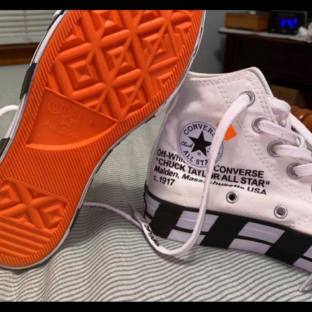 offwhite converse size 6 will take offers!